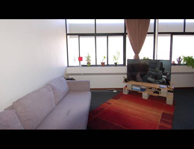 0 BEDROOM APARTMENT FOR SALE IN ORANJEZICHT